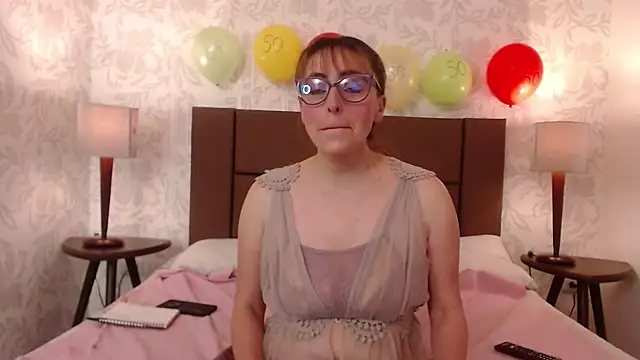 Snapshot of Ava_Raye chatting on September 19, 7:47 pm Ava Raye online show from September 19, 7:47 pm