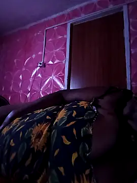 Rosabela04 online show from February 15, 11:45 pm