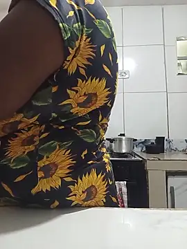 Rosabela04 online show from May 13, 1:41 pm