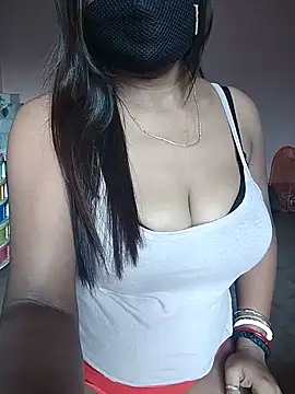 Snapshot of Bengalibeauty96 chatting on June 16, 12:46 am Bengalibeauty96 online show from June 16, 12:46 am