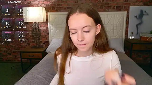 Snapshot of SallyPinkman chatting on September 19, 12:17 pm SallyPinkman online show from September 19, 12:17 pm