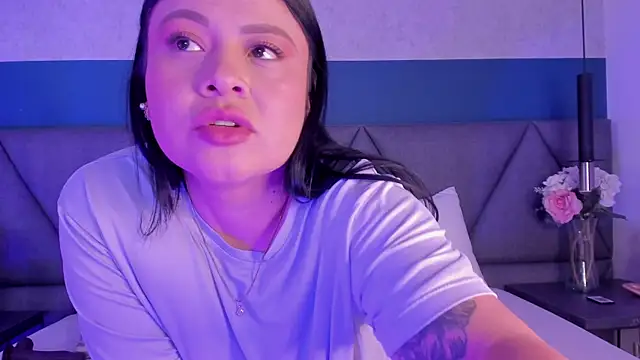 Amber Santana online show from July 2, 2:11 am