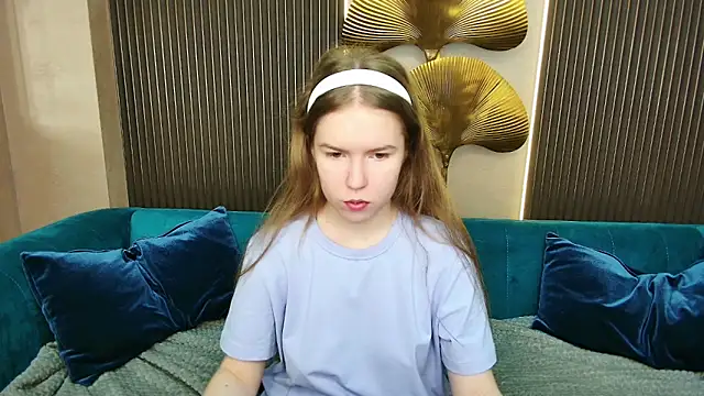 Alida Brice online show from November 25, 5:29 am