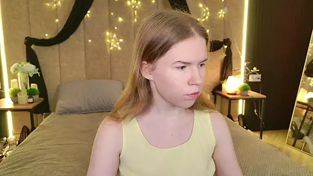 Alida Brice online show from March 27, 5:35 am