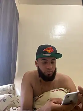 LeoPR00 online show from October 21, 2:18 pm