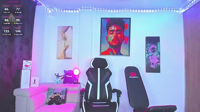 JordanRossie online show from October 3, 12:24 pm