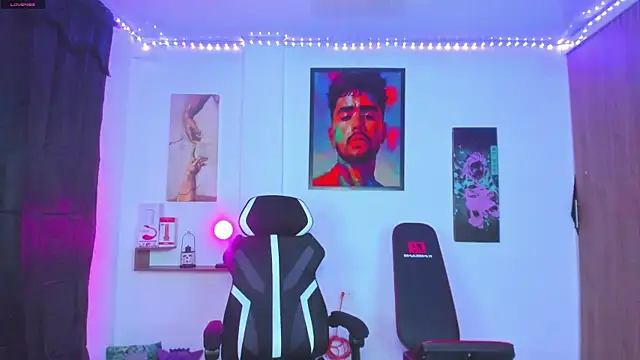 JordanRossie online show from October 8, 1:25 am