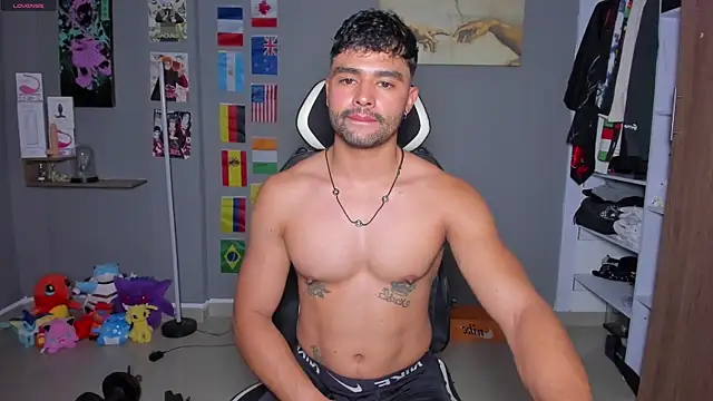 JordanRossie online show from July 17, 1:45 am