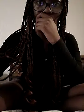 unknownleah online show from September 13, 3:06 am