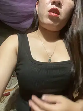 Snapshot of Luna-ass chatting on October 2, 1:07 pm Luna-ass online show from October 2, 1:07 pm