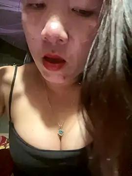 Snapshot of Luna-ass chatting on October 11, 3:32 pm Luna-ass online show from October 11, 3:32 pm