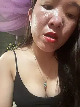 Snapshot of Luna-ass chatting on October 28, 7:01 am Luna-ass online show from October 28, 7:01 am