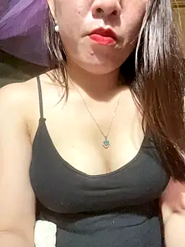 Snapshot of Luna-ass chatting on December 18, 1:17 pm Luna-ass online show from December 18, 1:17 pm