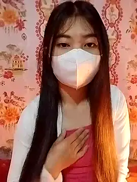 Snapshot of Damhan12 chatting on December 22, 1:24 am Damhan12 online show from December 22, 1:24 am