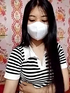 Snapshot of Damhan12 chatting on February 28, 3:29 am Damhan12 online show from February 28, 3:29 am