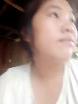 Luyen004 online show from September 27, 11:43 pm