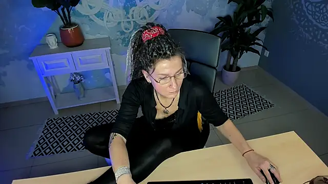 UmaSpace online show from November 21, 5:06 am