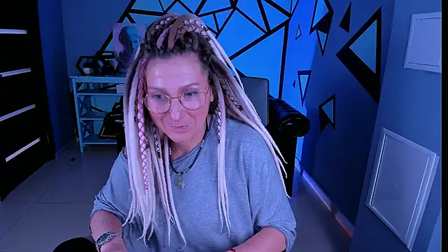 UmaSpace online show from February 16, 9:49 am