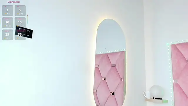 La Diabla8 online show from October 27, 11:47 am