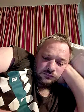 Snapshot of Yannor36 chatting on October 4, 3:21 pm Yannor36 online show from October 4, 3:21 pm