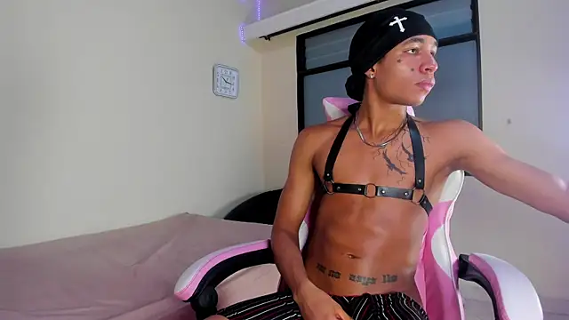 dann cute028 online show from October 20, 10:43 pm