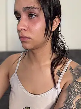 Isabella-Teen online show from February 17, 2:19 am