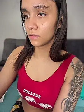 Isabella-Teen online show from February 24, 2:09 am