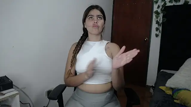 isabel 09 online show from October 17, 3:36 pm