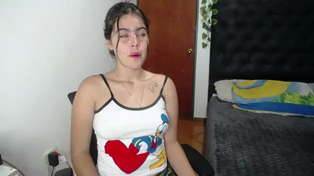 isabel 09 online show from October 21, 3:07 am