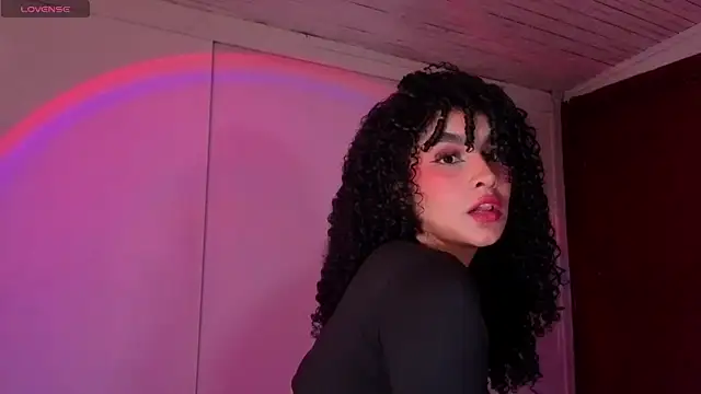 missvaneblake online show from April 14, 11:49 am