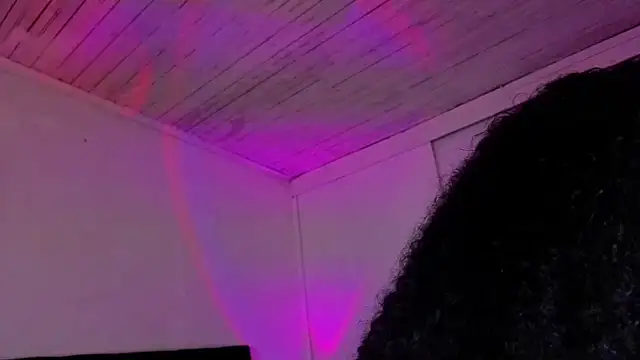 missvaneblake online show from June 1, 12:18 pm