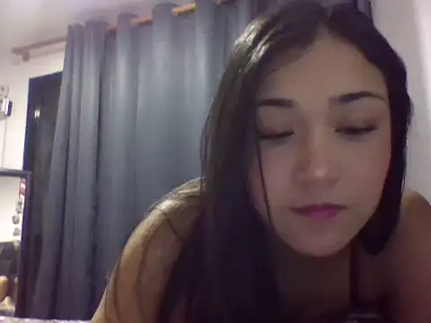 Sasha Blaze  online show from November 25, 4:45 am