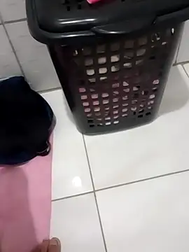 picaduranela online show from November 22, 9:19 am