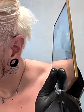 cruiserpup online show from December 21, 10:11 am