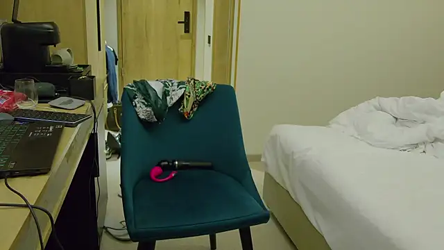 LustfulSin  online show from November 1, 10:12 pm