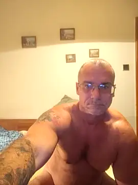 Snapshot of chcem1975 chatting on September 22, 3:19 am chcem1975 online show from September 22, 3:19 am