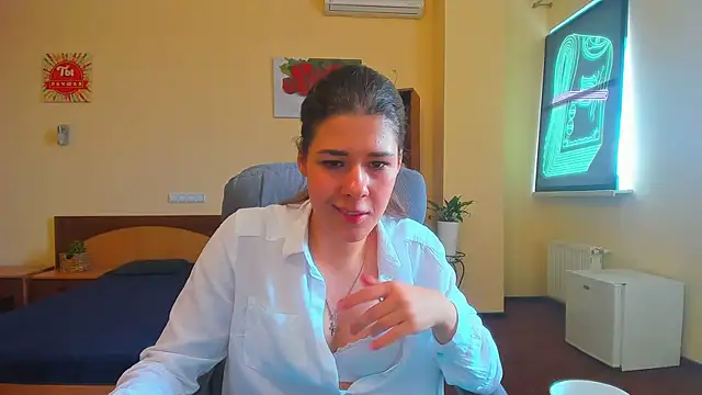 Joannia online show from September 25, 7:12 am