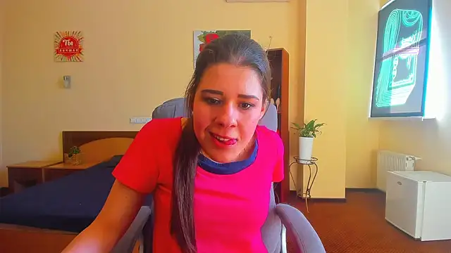 Joannia online show from September 28, 8:31 am