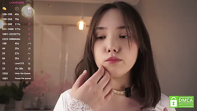 RenaeConnerley online show from December 3, 4:20 am