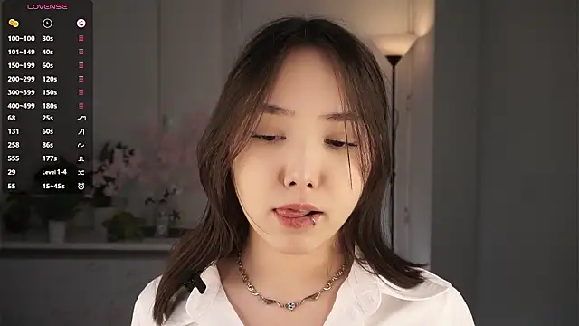 Snapshot of RenaeConnerley chatting on January 17, 5:34 am RenaeConnerley online show from January 17, 5:34 am