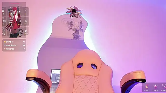 Mia royal online show from November 15, 6:00 am