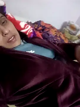 Snapshot of aliya-jaan71 chatting on November 8, 9:02 pm aliya-jaan71 online show from November 8, 9:02 pm