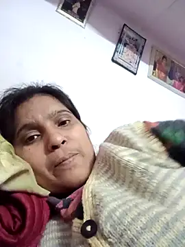 Snapshot of aliya-jaan71 chatting on November 29, 11:35 am aliya-jaan71 online show from November 29, 11:35 am