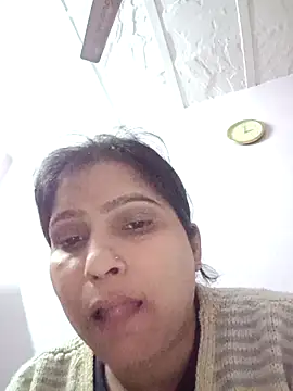 Snapshot of aliya-jaan71 chatting on December 21, 9:27 am aliya-jaan71 online show from December 21, 9:27 am