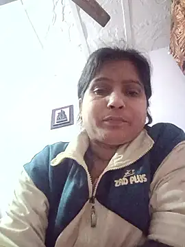 Snapshot of aliya-jaan71 chatting on January 10, 11:01 am aliya-jaan71 online show from January 10, 11:01 am