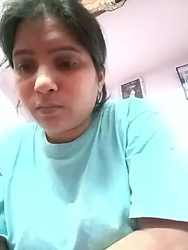 Snapshot of aliya-jaan71 chatting on March 22, 9:02 am aliya-jaan71 online show from March 22, 9:02 am