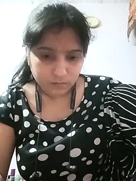 aliya-jaan71 online show from April 29, 12:53 pm