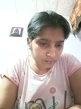 aliya-jaan71 online show from May 8, 1:05 pm