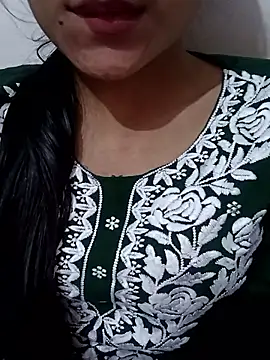 Miss linaa online show from November 12, 10:26 am