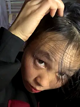 huong-18 online show from December 18, 6:30 am